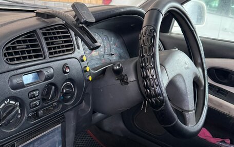 Mitsubishi Lancer VII, 1998 год, 249 000 рублей, 10 фотография