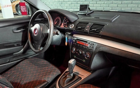 BMW 1 серия, 2010 год, 810 000 рублей, 14 фотография