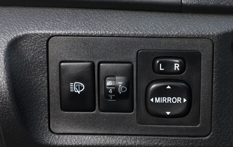 Toyota Verso I, 2009 год, 969 000 рублей, 11 фотография