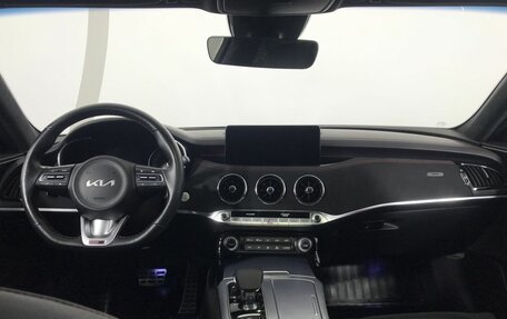 KIA Stinger I, 2023 год, 3 899 000 рублей, 7 фотография