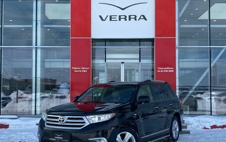 Toyota Highlander III, 2012 год, 1 990 000 рублей, 1 фотография