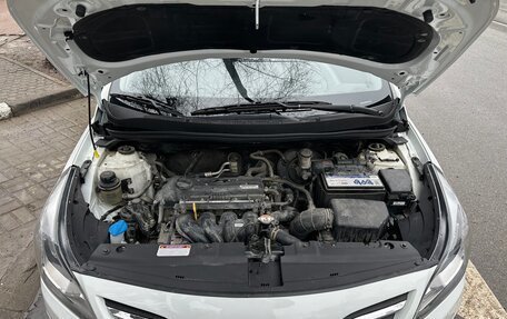 Hyundai Solaris II рестайлинг, 2016 год, 910 000 рублей, 7 фотография