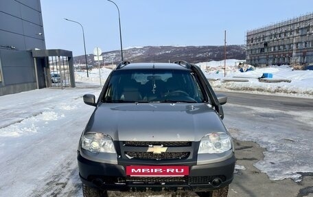 Chevrolet Niva I рестайлинг, 2012 год, 550 000 рублей, 3 фотография