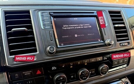 Volkswagen Multivan T6 рестайлинг, 2018 год, 5 500 000 рублей, 7 фотография