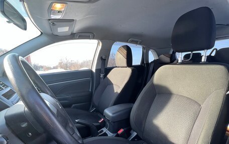 Mitsubishi ASX I рестайлинг, 2010 год, 1 120 000 рублей, 10 фотография