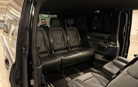 Mercedes-Benz EQV, 2021 год, 6 100 000 рублей, 11 фотография