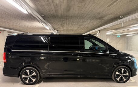 Mercedes-Benz EQV, 2021 год, 6 100 000 рублей, 7 фотография