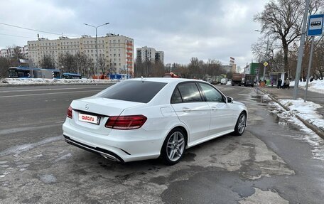 Mercedes-Benz E-Класс, 2013 год, 2 250 000 рублей, 4 фотография