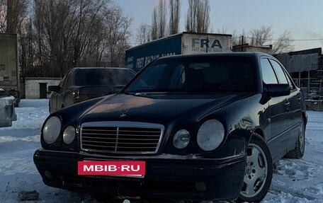 Mercedes-Benz E-Класс, 1997 год, 380 000 рублей, 3 фотография