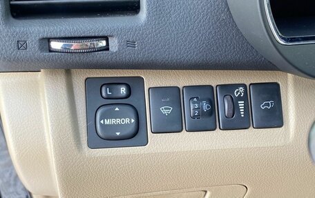 Toyota Highlander III, 2012 год, 1 990 000 рублей, 11 фотография