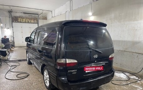 Hyundai Starex I рестайлинг, 2006 год, 550 000 рублей, 3 фотография