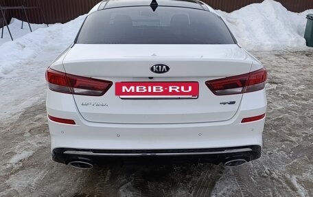 KIA Optima IV, 2018 год, 2 370 000 рублей, 4 фотография