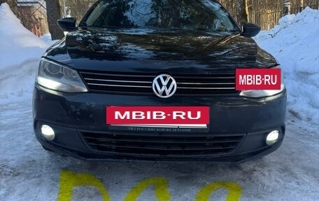 Volkswagen Jetta VI, 2012 год, 760 000 рублей, 10 фотография