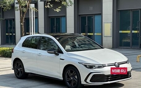 Volkswagen Golf VIII, 2023 год, 1 986 000 рублей, 3 фотография