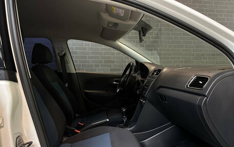 Volkswagen Polo VI (EU Market), 2013 год, 959 000 рублей, 10 фотография