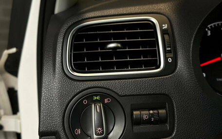 Volkswagen Polo VI (EU Market), 2013 год, 959 000 рублей, 17 фотография