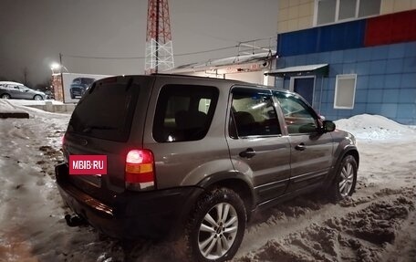 Ford Escape II, 2002 год, 360 000 рублей, 15 фотография