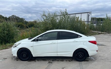 Hyundai Solaris II рестайлинг, 2014 год, 470 000 рублей, 4 фотография