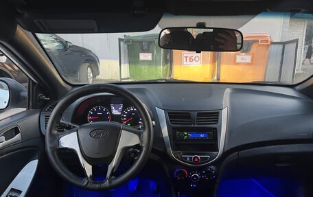 Hyundai Solaris II рестайлинг, 2014 год, 470 000 рублей, 7 фотография