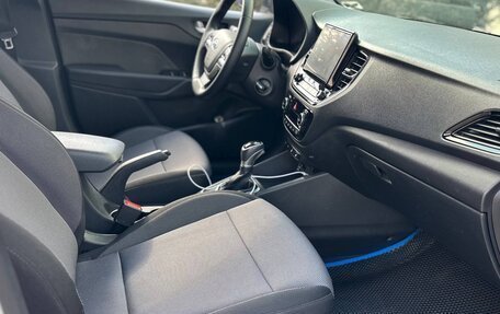 Hyundai Solaris II рестайлинг, 2021 год, 1 540 000 рублей, 10 фотография