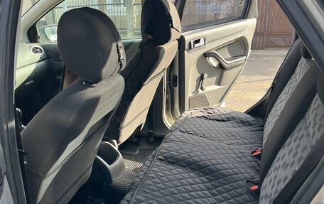 Ford Focus II рестайлинг, 2005 год, 230 000 рублей, 12 фотография