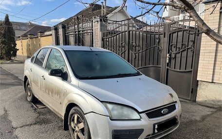 Ford Focus II рестайлинг, 2005 год, 230 000 рублей, 17 фотография
