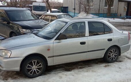 Hyundai Accent II, 2004 год, 450 000 рублей, 2 фотография