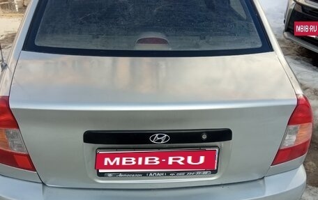 Hyundai Accent II, 2004 год, 450 000 рублей, 3 фотография