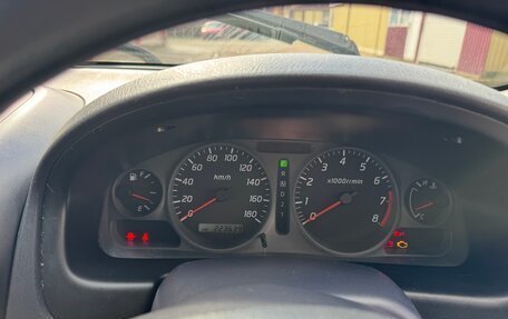 Nissan Wingroad III, 1999 год, 330 000 рублей, 3 фотография