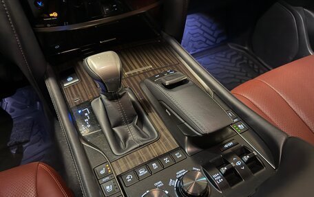 Lexus LX III, 2015 год, 5 949 990 рублей, 18 фотография