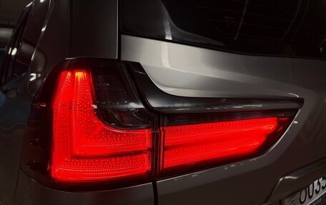 Lexus LX III, 2015 год, 5 949 990 рублей, 10 фотография