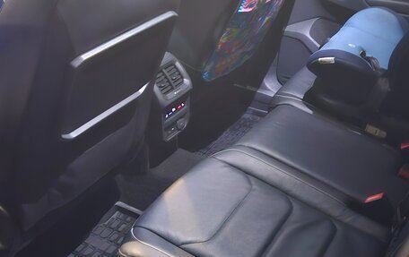 Volkswagen Tiguan II, 2018 год, 3 000 000 рублей, 12 фотография