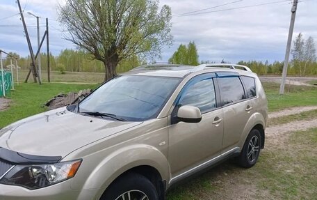 Mitsubishi Outlander III рестайлинг 3, 2007 год, 870 000 рублей, 9 фотография