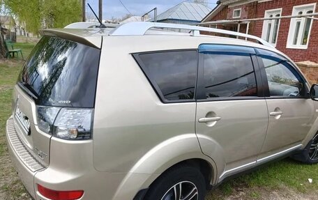 Mitsubishi Outlander III рестайлинг 3, 2007 год, 870 000 рублей, 14 фотография