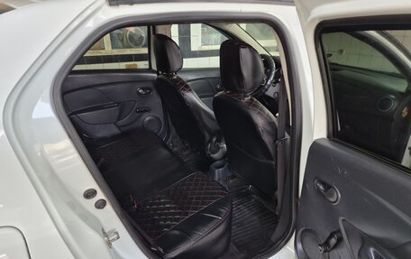 Renault Logan II, 2018 год, 450 000 рублей, 11 фотография