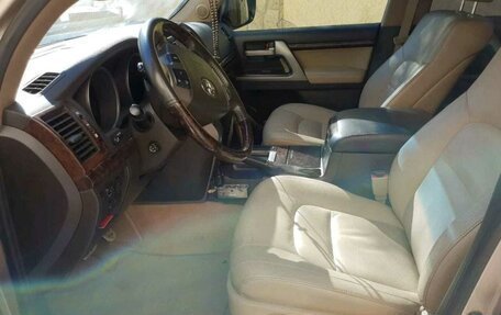 Toyota Land Cruiser 200, 2010 год, 3 150 000 рублей, 5 фотография