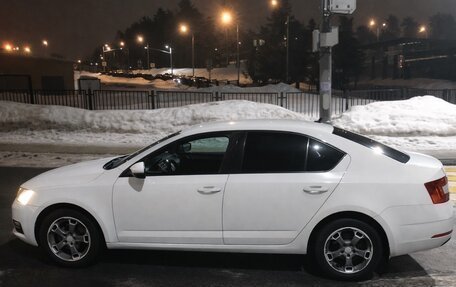 Skoda Octavia, 2019 год, 800 000 рублей, 2 фотография