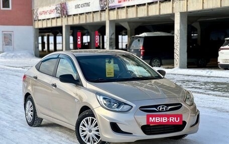 Hyundai Solaris II рестайлинг, 2011 год, 593 000 рублей, 3 фотография