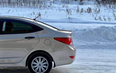 Hyundai Solaris II рестайлинг, 2011 год, 593 000 рублей, 9 фотография