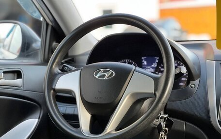 Hyundai Solaris II рестайлинг, 2011 год, 593 000 рублей, 17 фотография