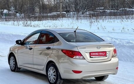 Hyundai Solaris II рестайлинг, 2011 год, 593 000 рублей, 8 фотография