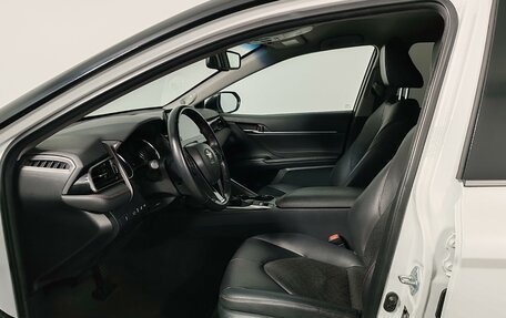 Toyota Camry, 2021 год, 3 480 000 рублей, 16 фотография