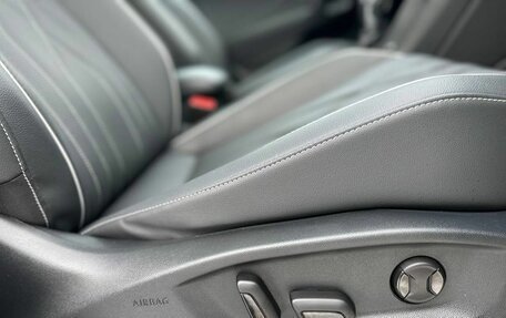 Volkswagen Tiguan II, 2024 год, 4 200 000 рублей, 15 фотография