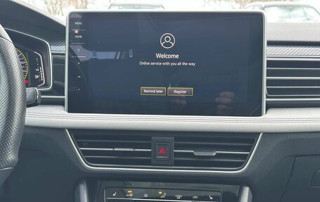 Volkswagen Tiguan II, 2024 год, 4 200 000 рублей, 27 фотография