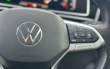 Volkswagen Tiguan II, 2024 год, 4 200 000 рублей, 20 фотография