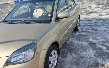 KIA Rio II, 2010 год, 400 000 рублей, 3 фотография
