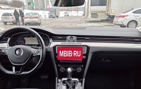 Volkswagen Passat B8 рестайлинг, 2017 год, 2 300 000 рублей, 9 фотография