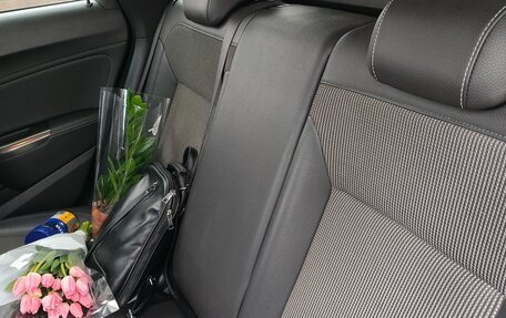 Opel Astra J, 2011 год, 850 000 рублей, 24 фотография