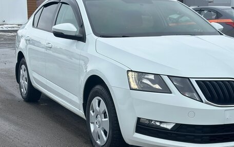 Skoda Octavia, 2019 год, 1 499 999 рублей, 10 фотография