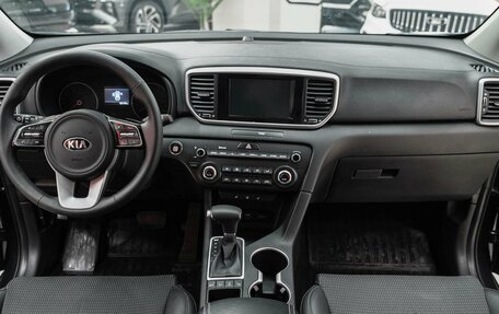 KIA Sportage IV рестайлинг, 2019 год, 1 790 000 рублей, 9 фотография